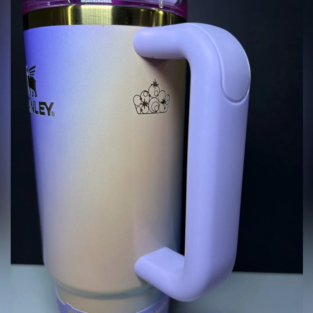 Stanley Glinda Wicked For Good 30oz BNWT - Picture 7 of 7